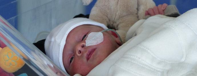 Bébé en néonatalogie